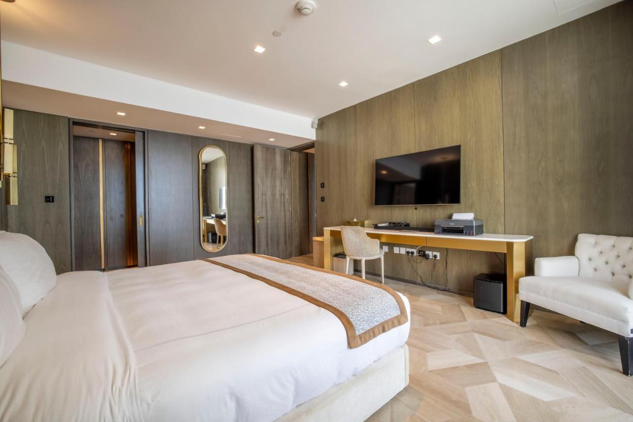 Five Palm Jumeirah 2Br Luxury Penthouse , Full Marina See View With Private Pool Dubai Esterno foto