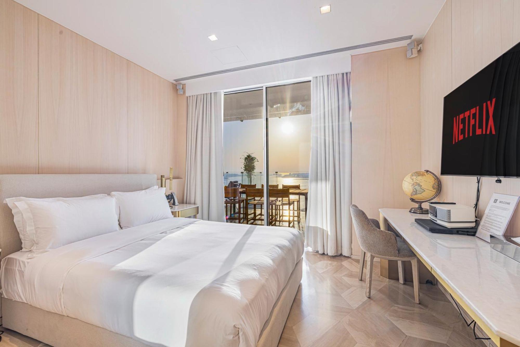 Five Palm Jumeirah 2Br Luxury Penthouse , Full Marina See View With Private Pool Dubai Esterno foto